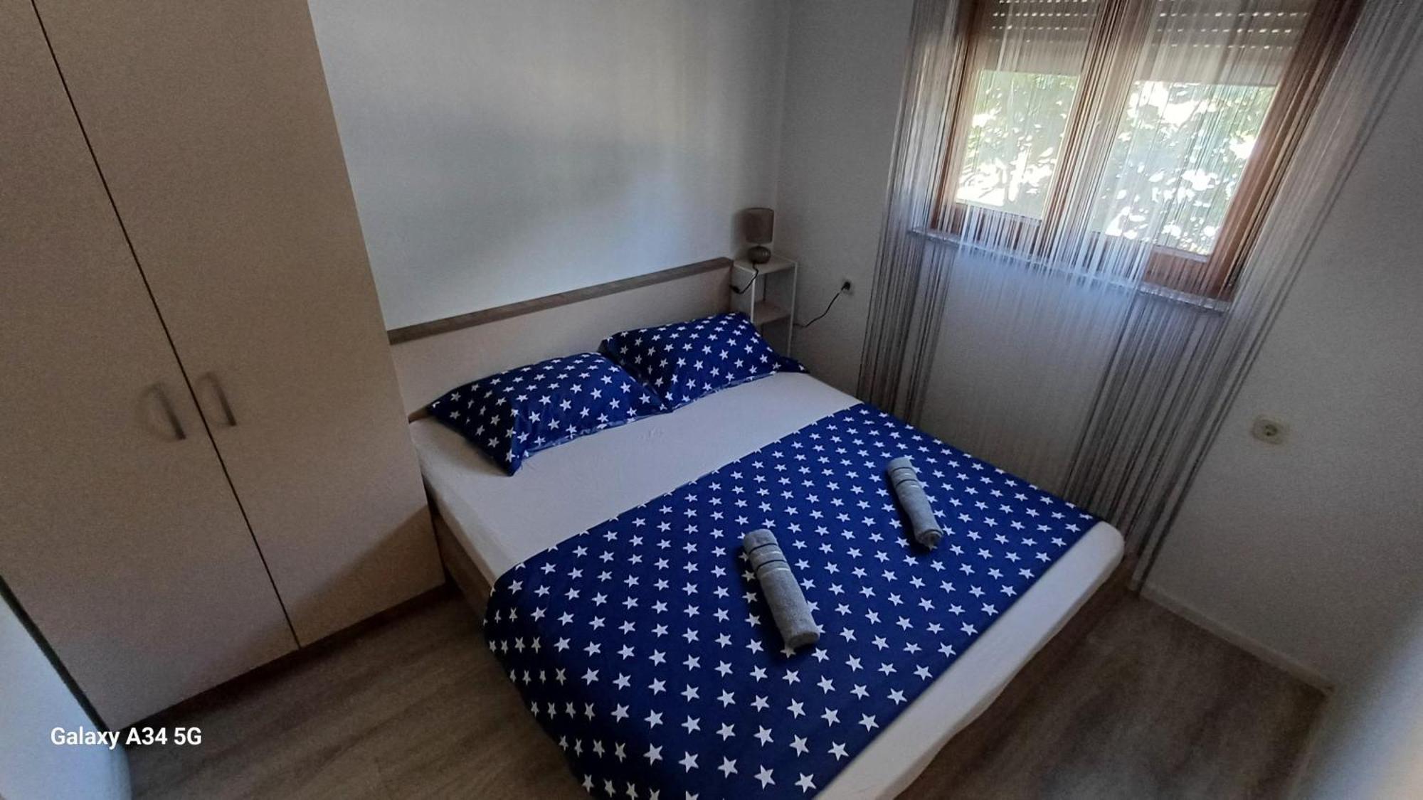 Leo Apartamento Vir Exterior foto